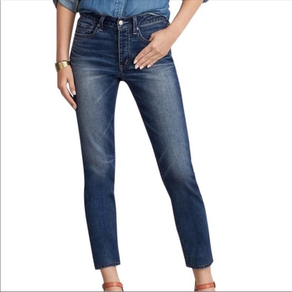 American Eagle Boyfriend Skinny Jean